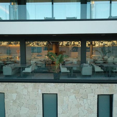 Yacht Premium Hotel Sarande Exterior photo