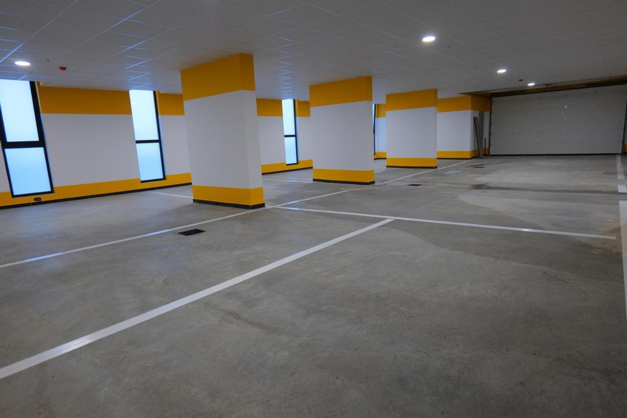 Yacht Premium Hotel Sarande Exterior photo
